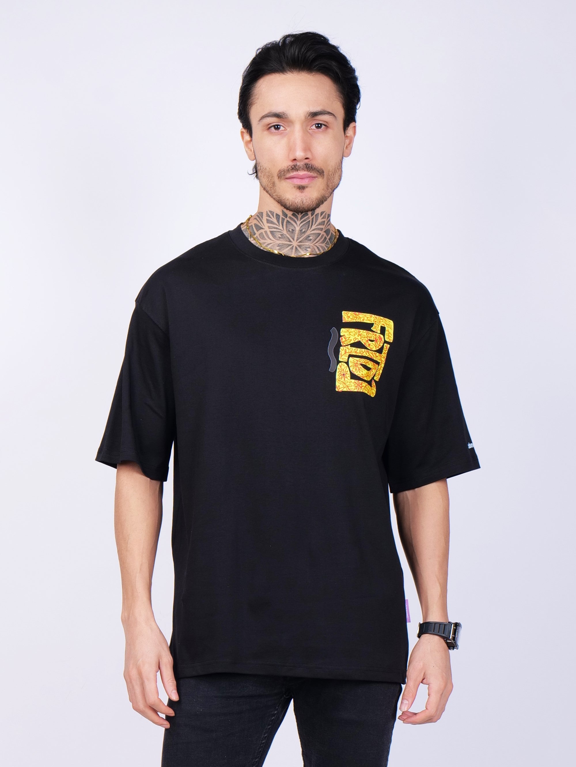 Frida Oversized Graphic T-shirt