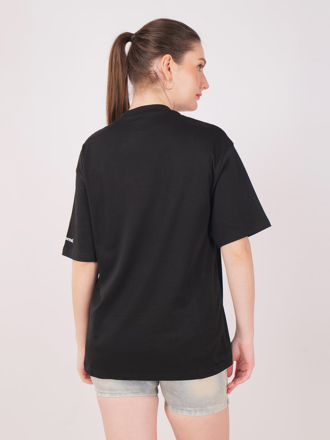 ✰ Straight Outta Gallery Oversized Graphic T-shirt
