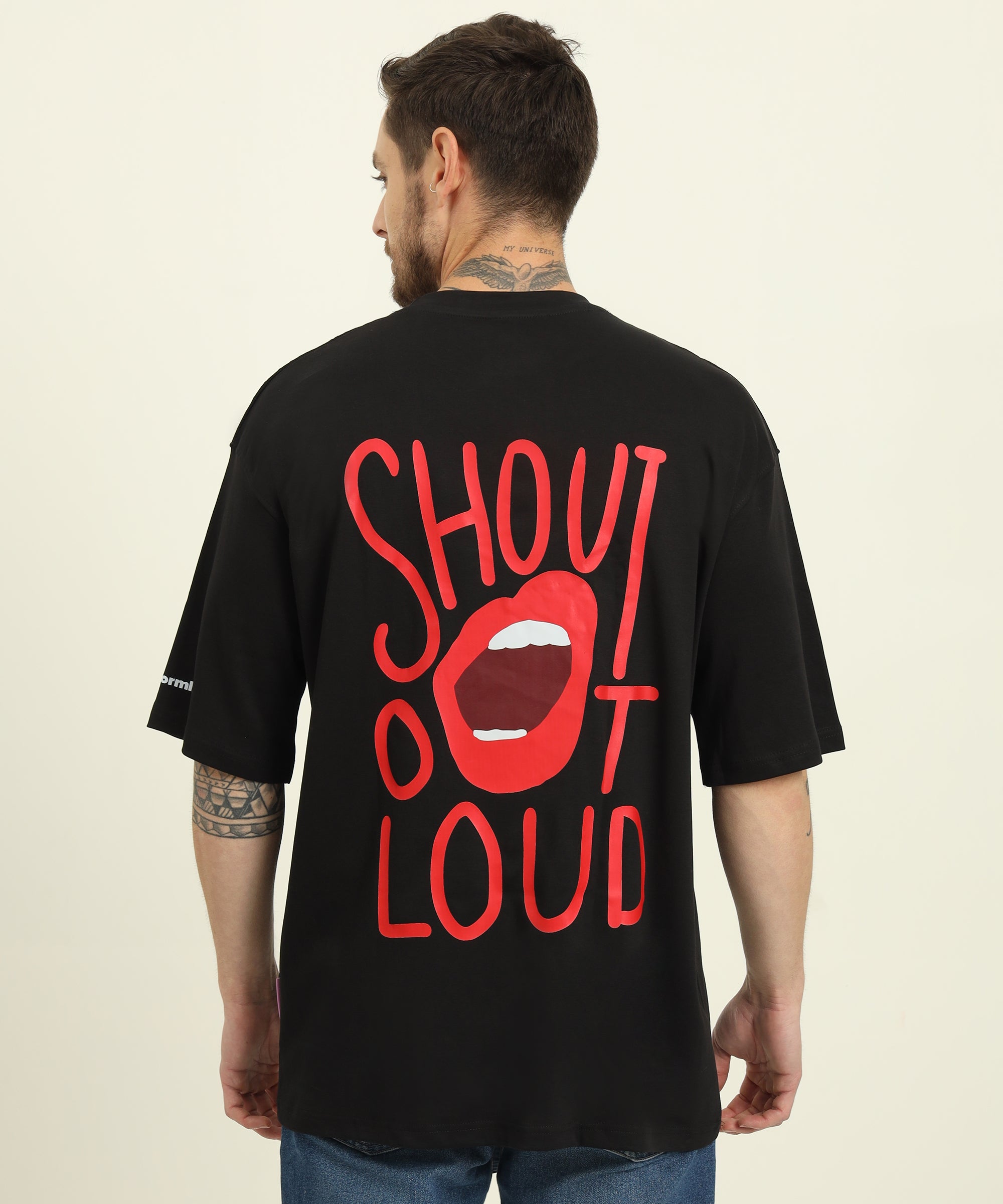 Shout Out Loud Oversized Graphic T-shirt