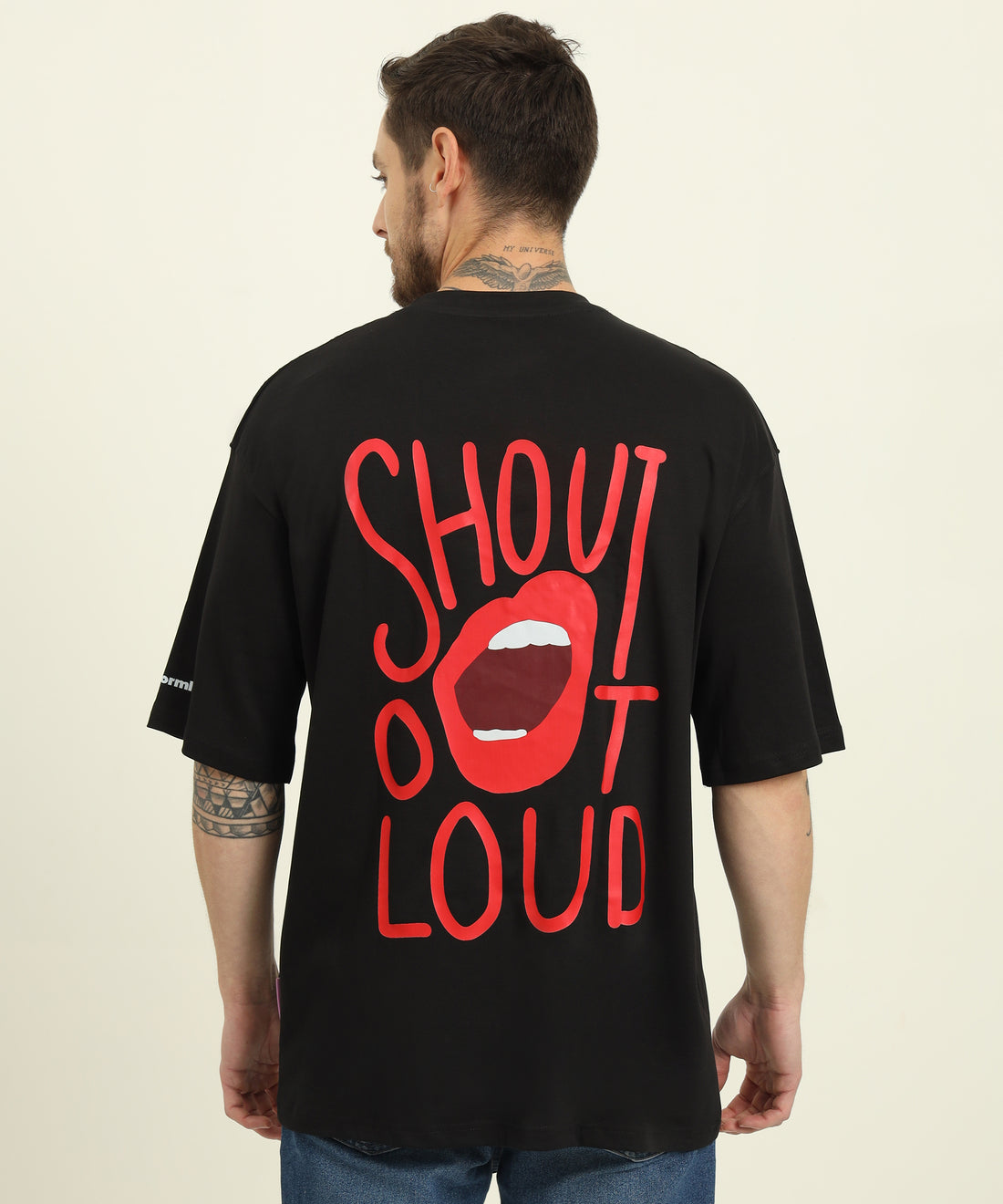 Shout Out Loud Oversized Graphic T-shirt