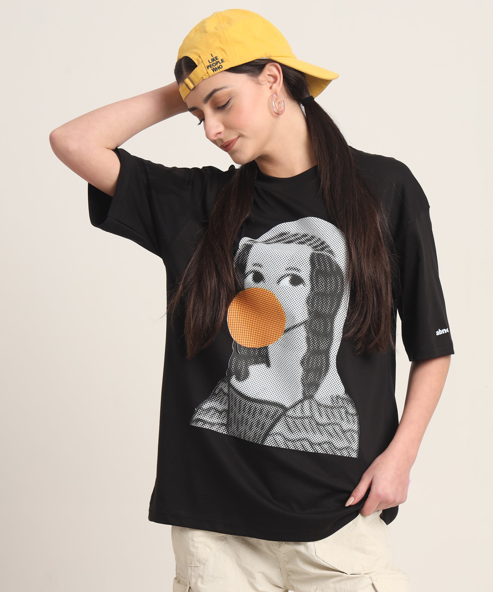 Mona Mono Oversized Graphic T-shirt