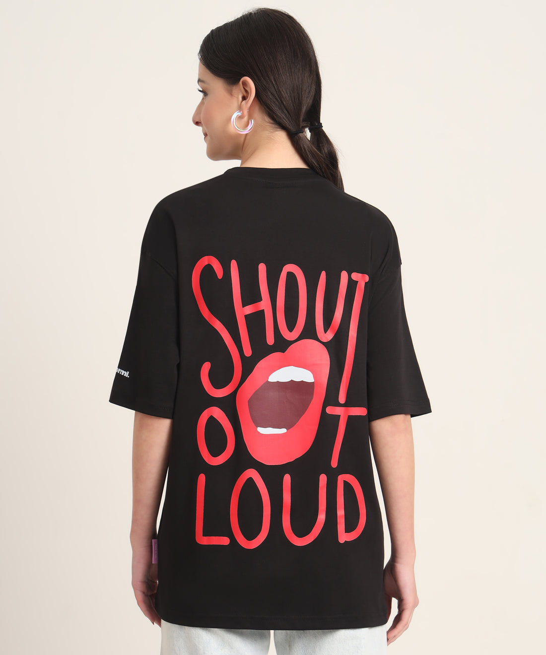 Shout Out Loud Oversized Graphic T-shirt