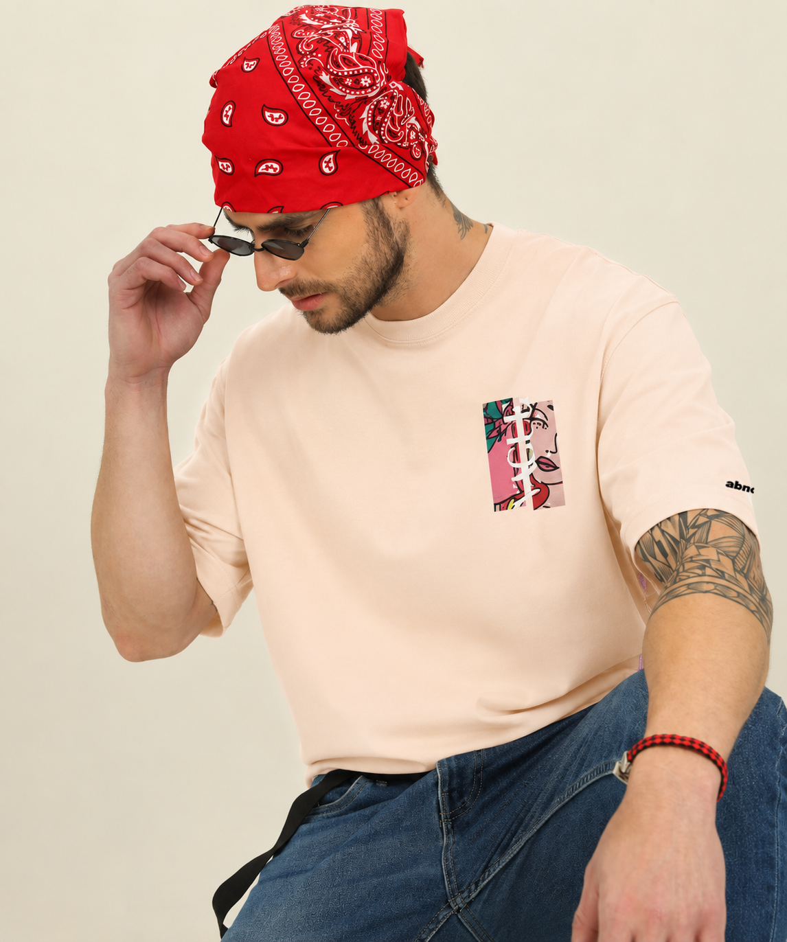 Vague | oversized unisex graphic tee